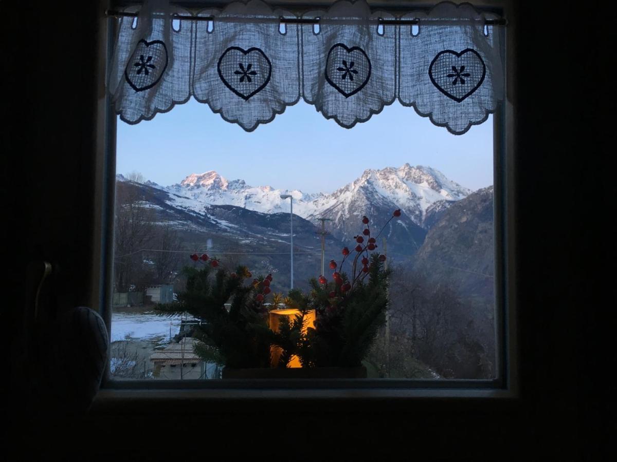 Coeur De Montagne Apartment Gignod Bagian luar foto
